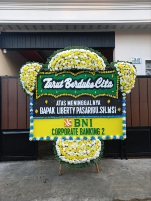 Papan Bunga Duka di Bonder